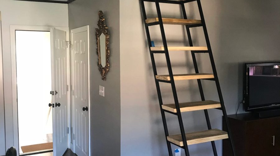 Love a refined aesthetic by buying the ideal wooden loft ladder.