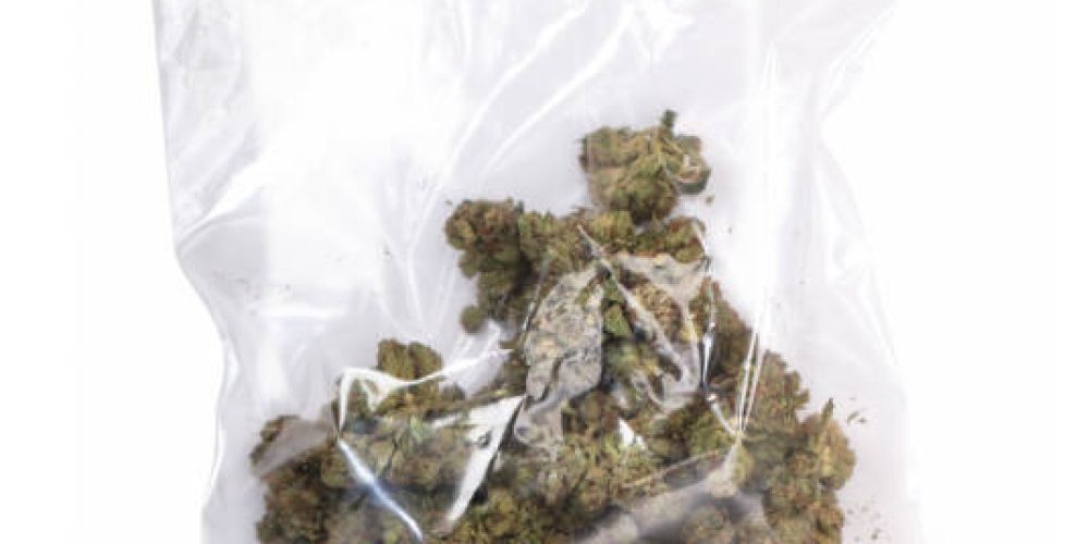 Buy weed online Ottawa effectively and without legal problems