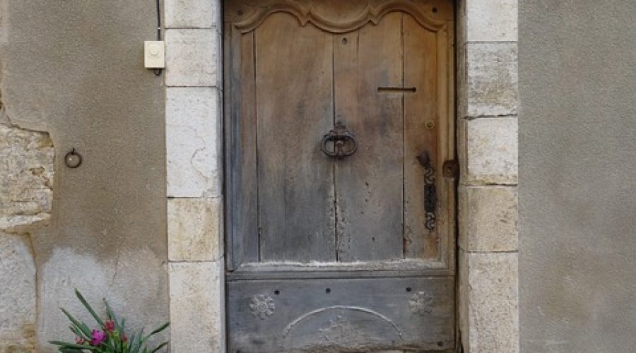 The top 10 pocket door manufacturers