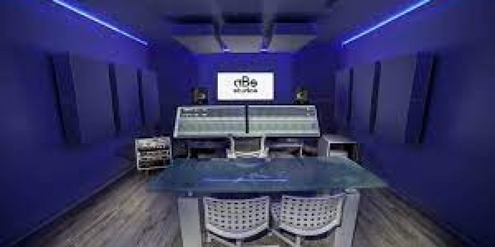 Identify the Best Atlanta Studios for Your Next Saving