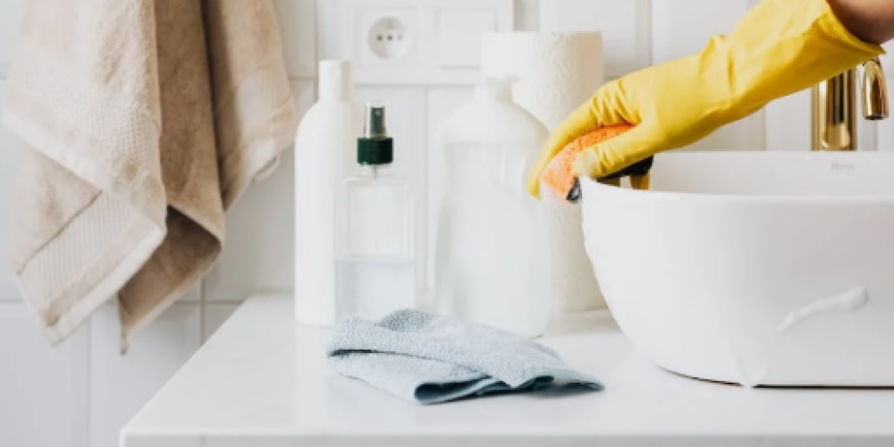 Indian native Family Heroes: Respected Maid Services